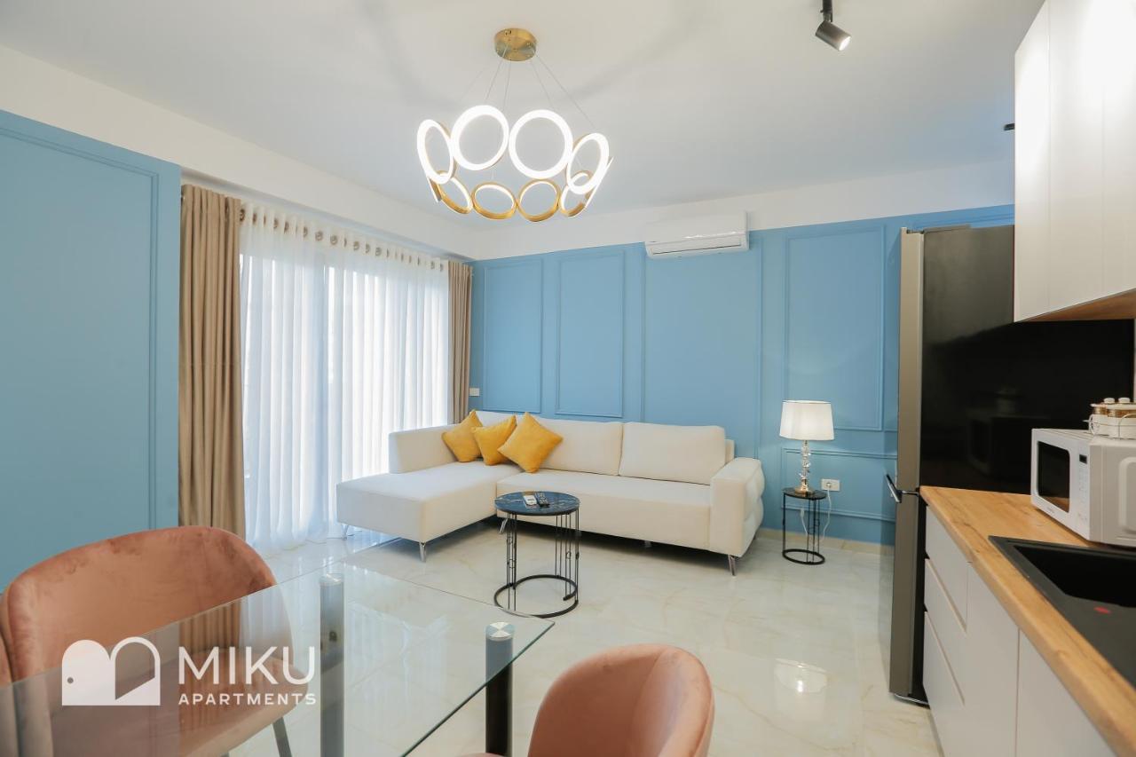 Miku Apartment - Glamorous 1Bedroom Apartment At Olympic Residence Tiranë Eksteriør bilde